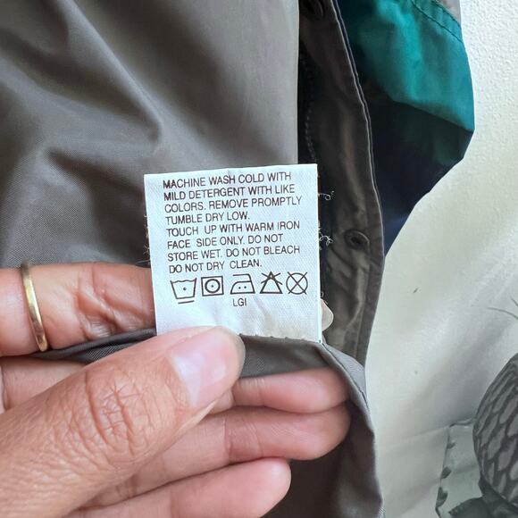 Women's Red Summer Casual High Waisted Tiered Skirts White Polka Dots Size 8 - Picture 10 of 10